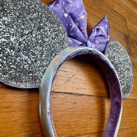 Disney 2022 Tomorrowland Celestial Silver Purple Bow Minnie Ears Headband - Picture 9 of 12